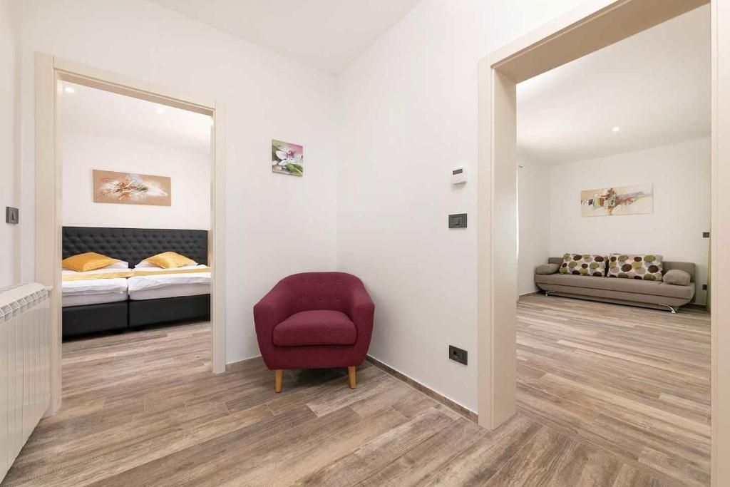 Hiša Poreč, 450m2