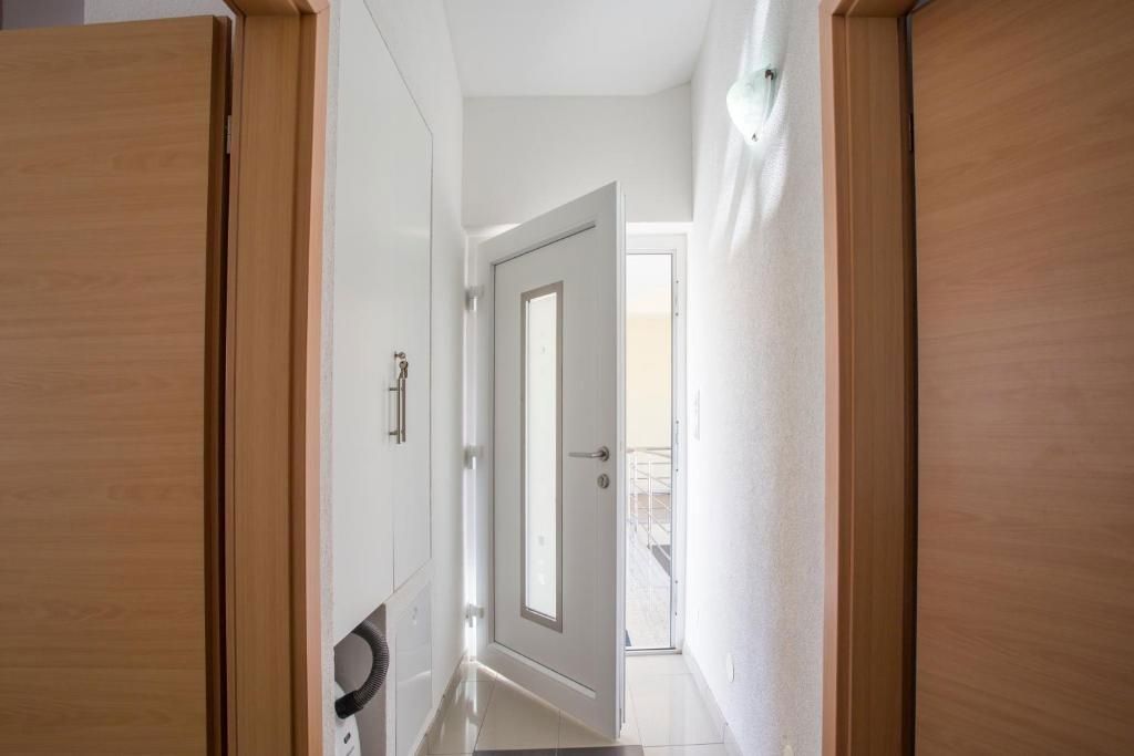 Apartmajska hiša s poslovnim prostorom, Fažana