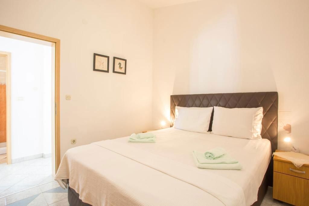Apartmajska hiša s poslovnim prostorom, Fažana