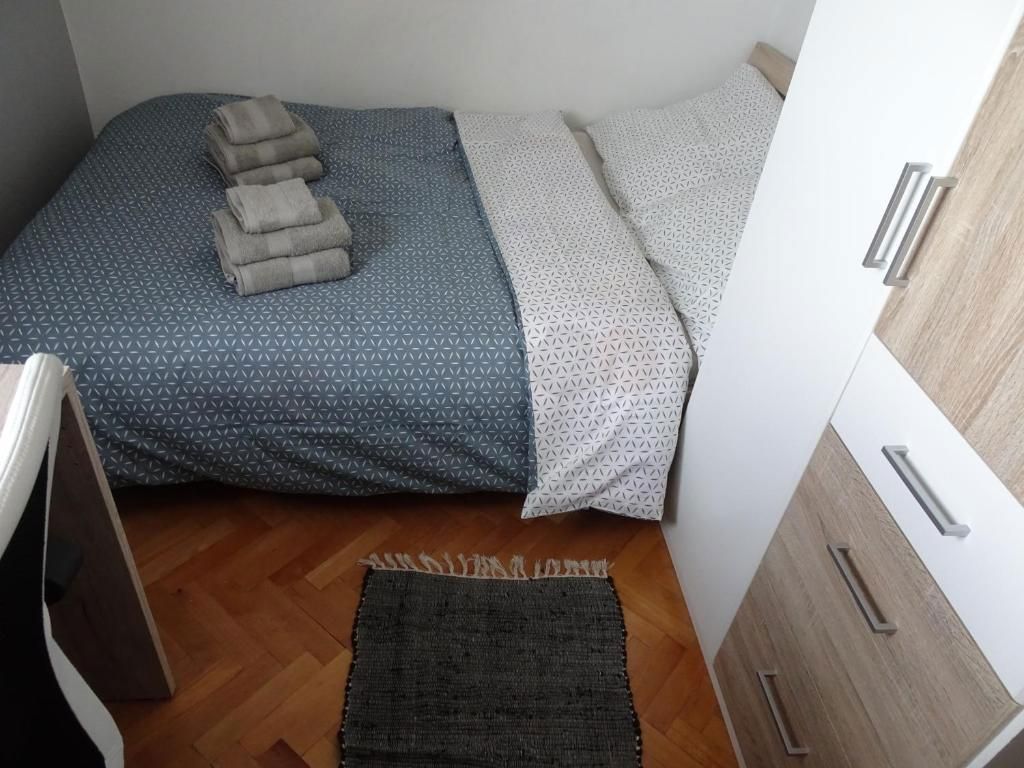 Moderno dvosobno stanovanje z balkonom, Pula