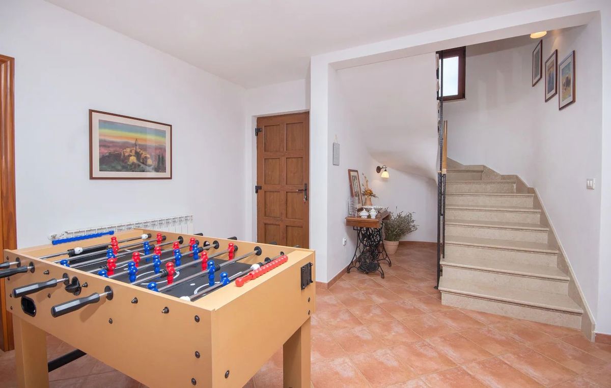 Hiša Marčana, 170m2