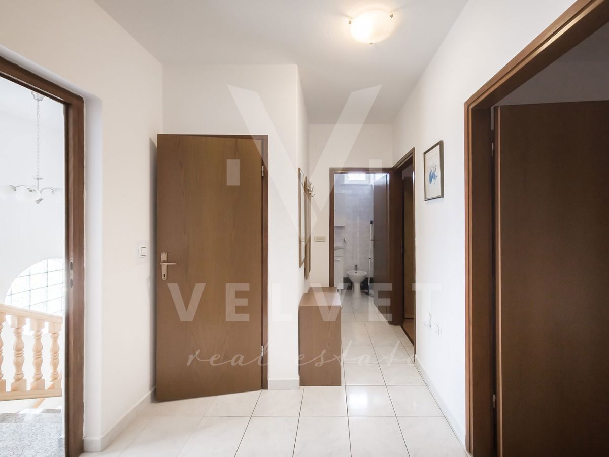 Hiša Labin, 250m2
