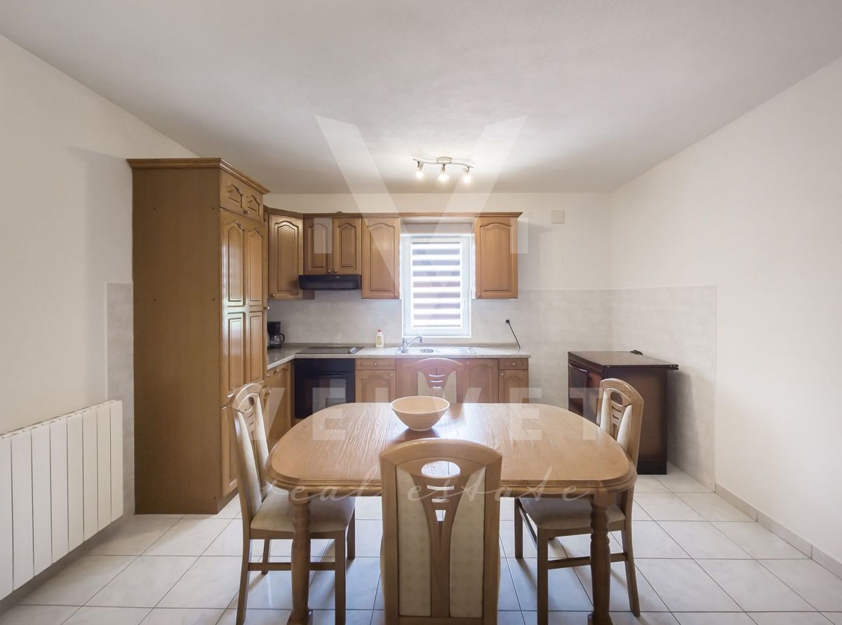 Hiša Labin, 250m2