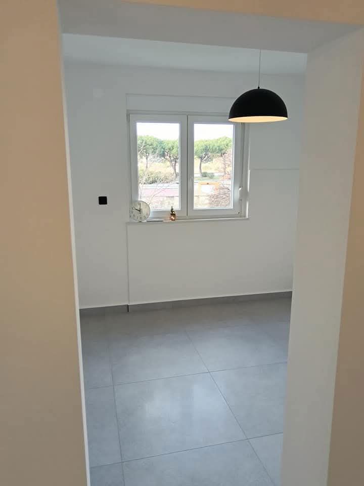Prenovljeno stanovanje, 56 m2, blizu centra Labina