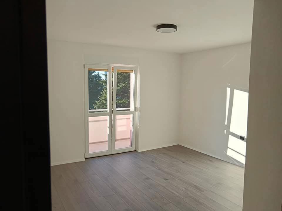 Prenovljeno stanovanje, 56 m2, blizu centra Labina