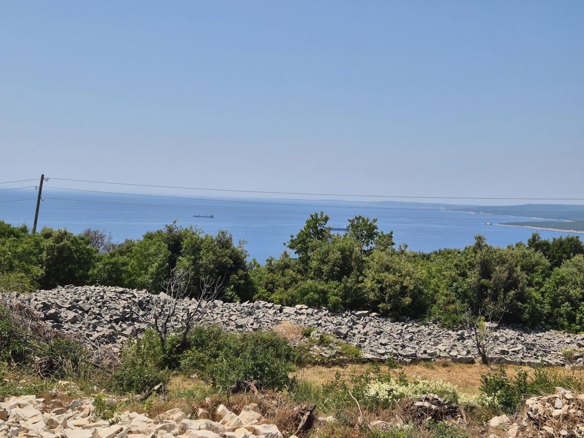 Zemljišče Labin, 660m2