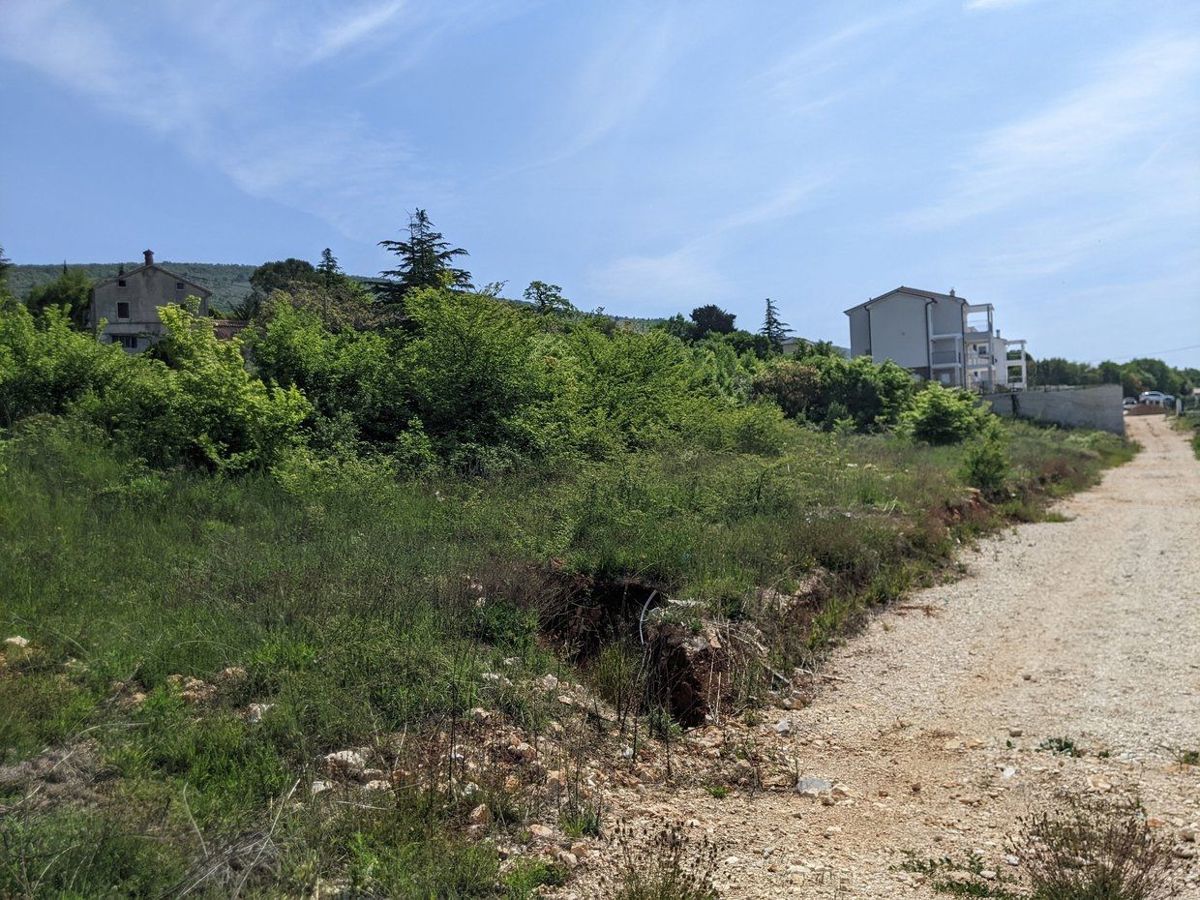 Zemljišče Labin, 734m2