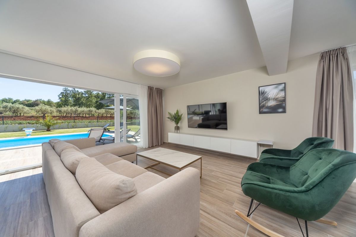 Hiša Poreč, 350m2