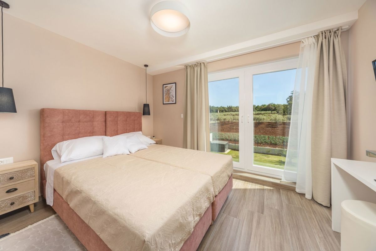 Hiša Poreč, 350m2