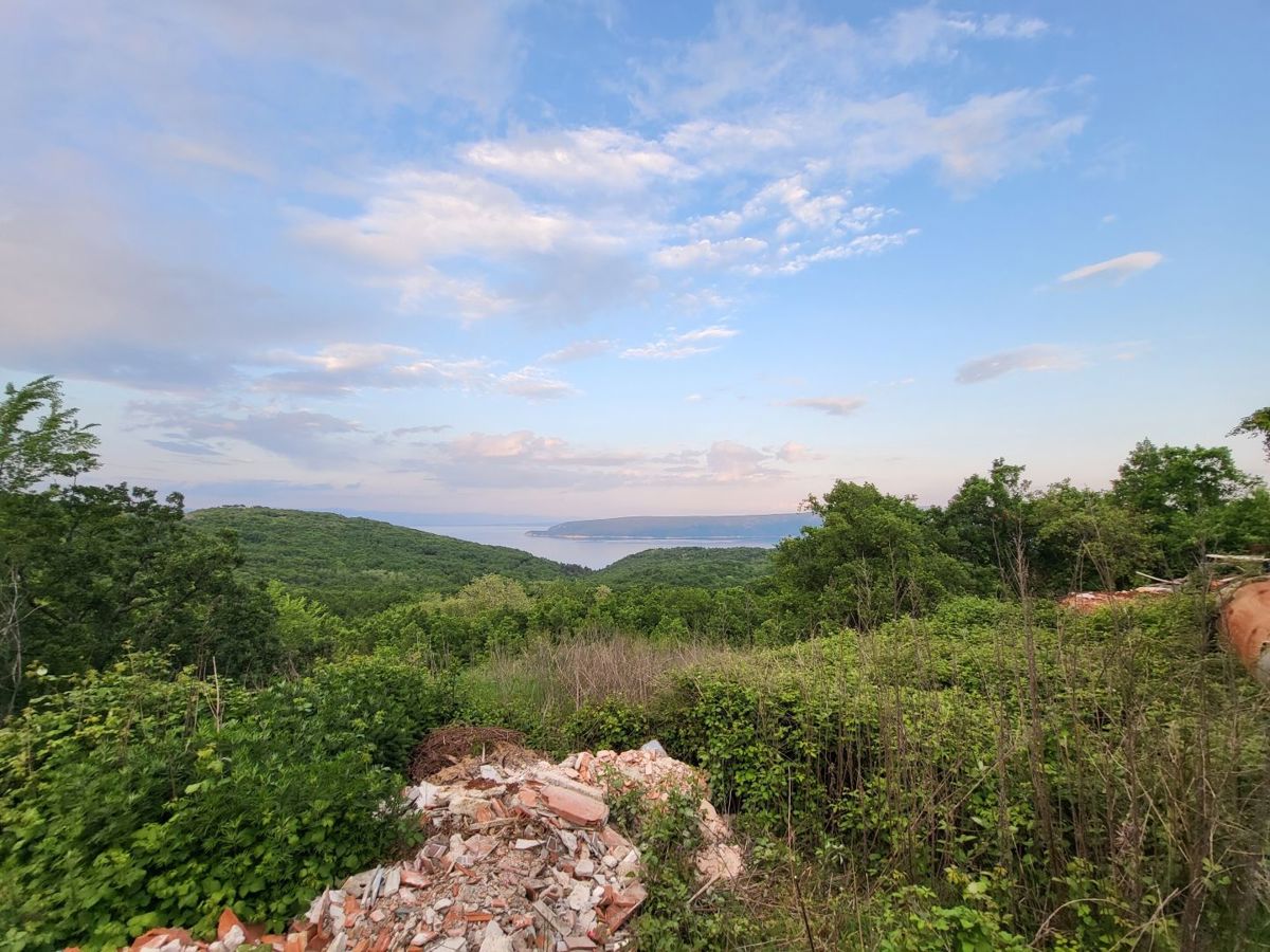 Zemljišče Brseč, Mošćenička Draga, 2.585m2