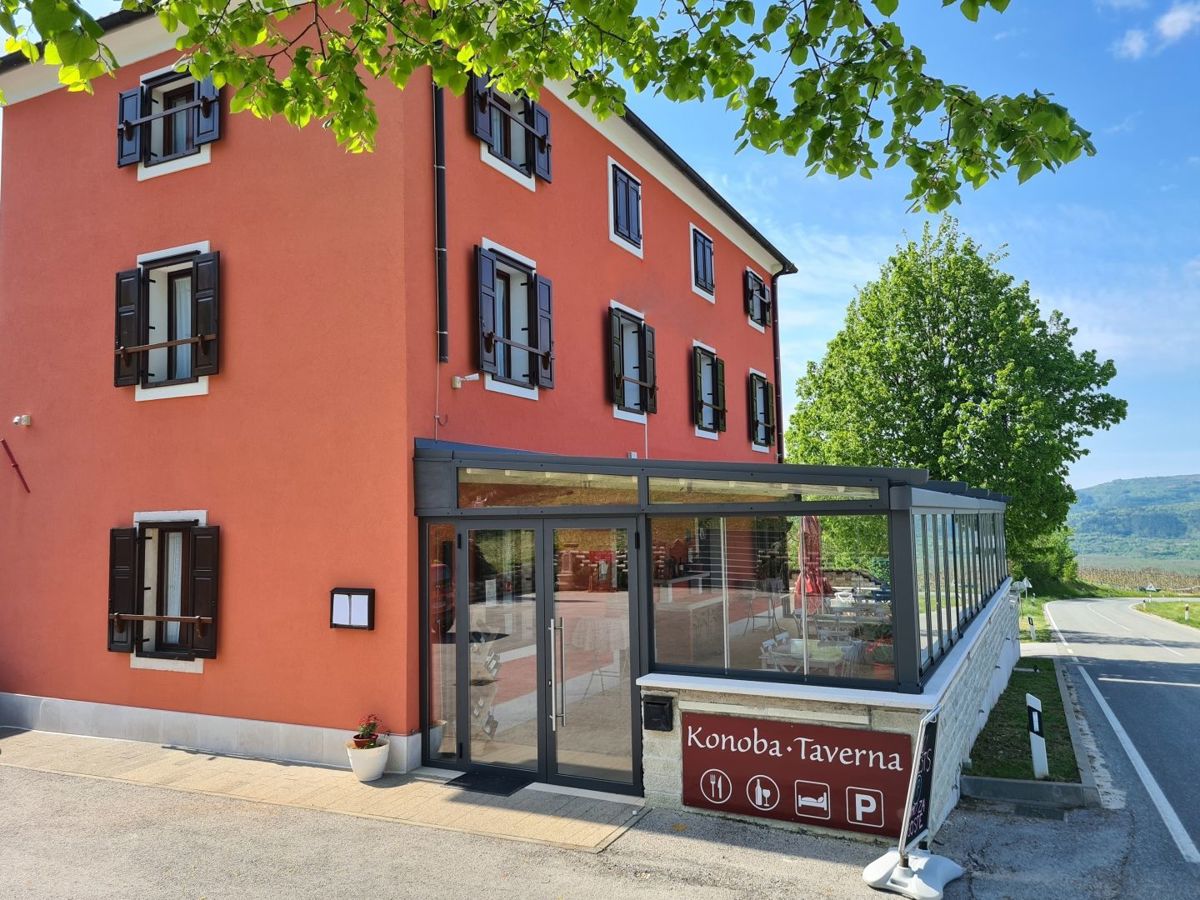 Hotel Motovun, 389m2