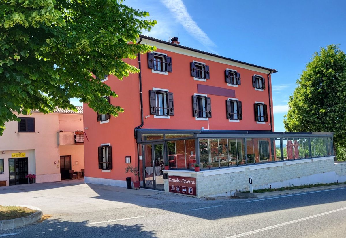 Hotel Motovun, 389m2