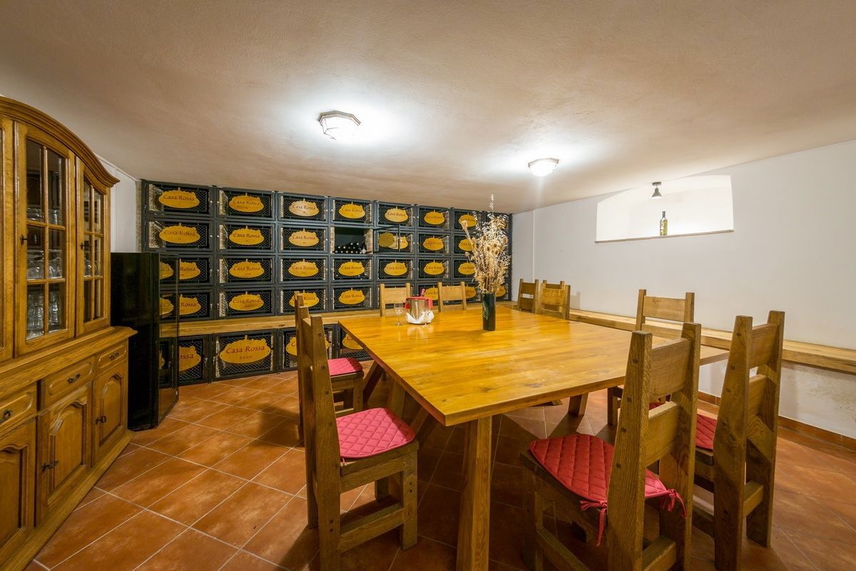 Hotel Motovun, 389m2