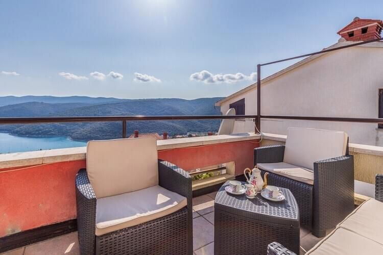 Stanovanje Rabac, Labin, 52m2
