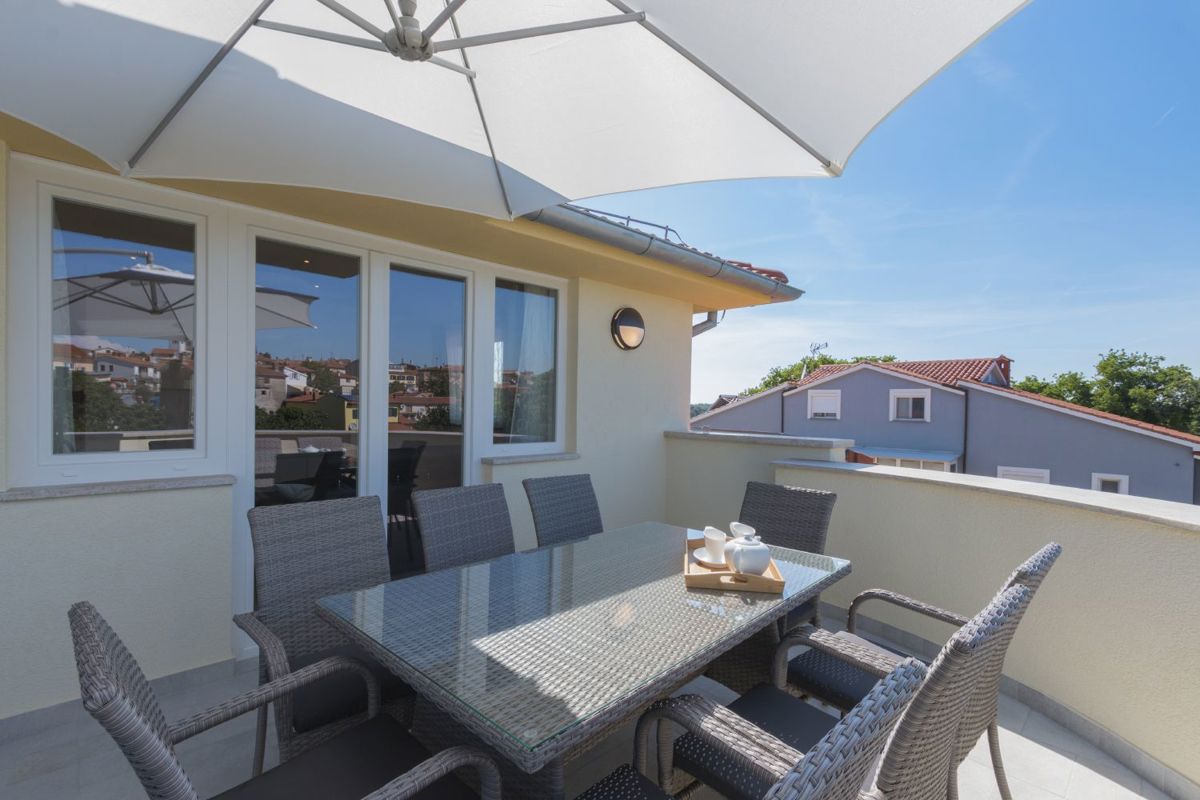 Moderen dvosobni penthouse 500m od morja, Medulin