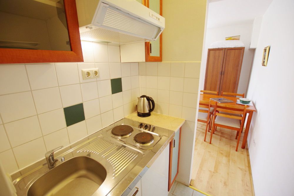Apartmajska hiša z bazenom, blizu Labina