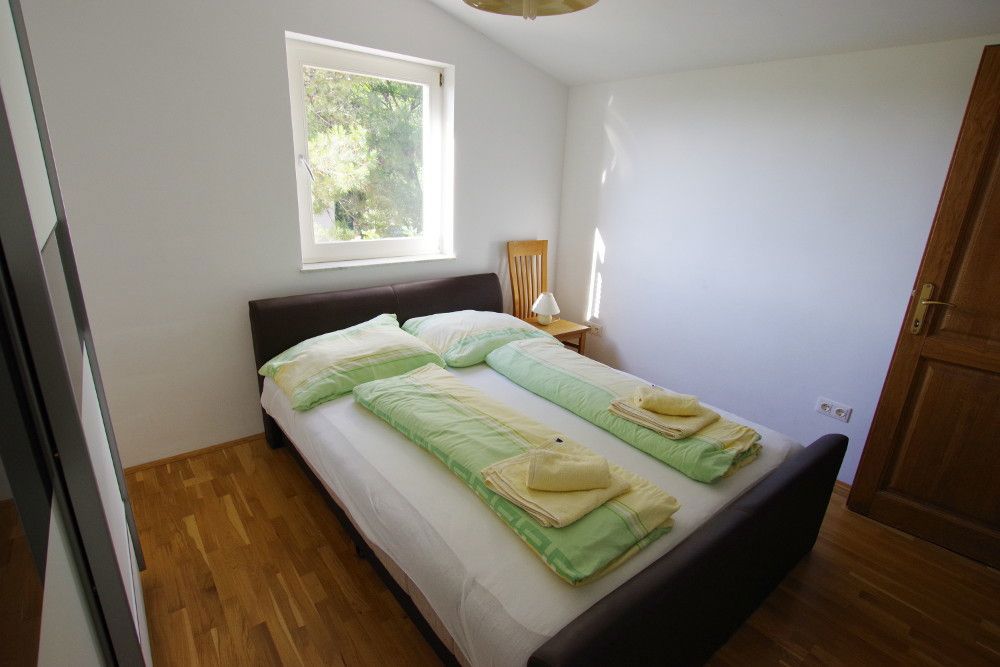 Apartmajska hiša z bazenom, blizu Labina