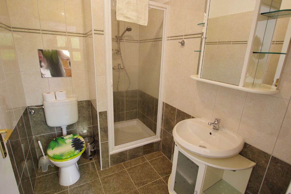 Apartmajska hiša z bazenom, blizu Labina