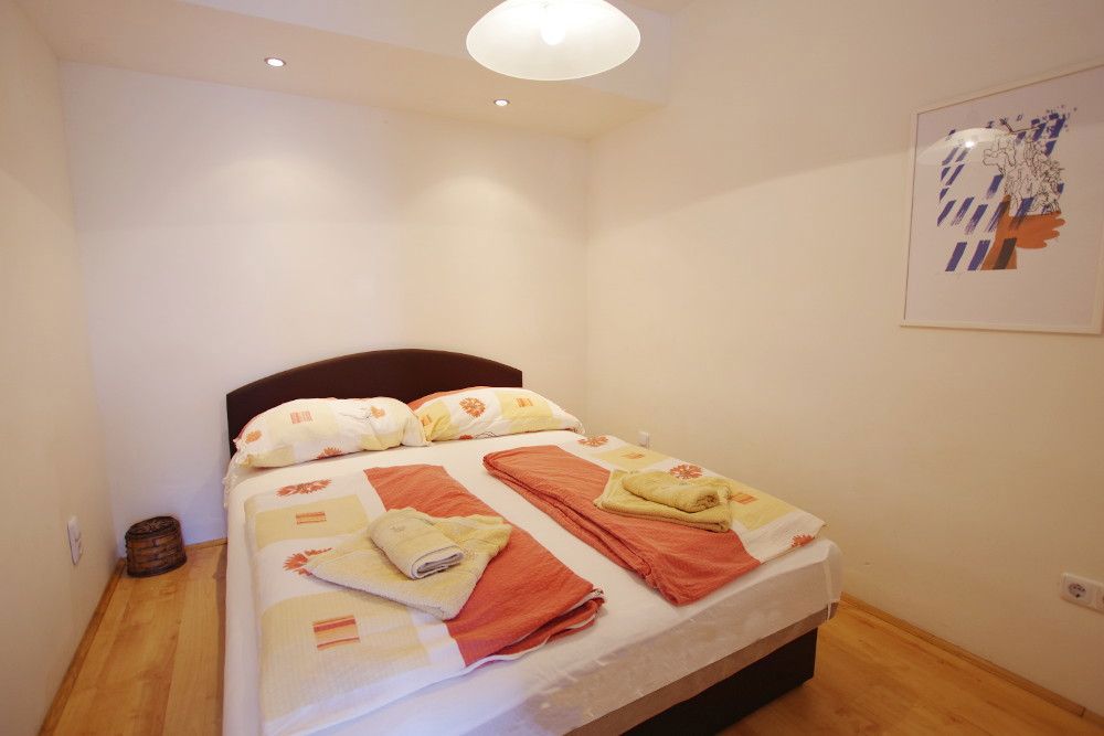 Apartmajska hiša z bazenom, blizu Labina