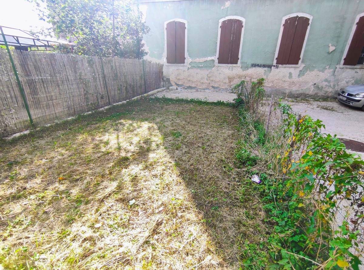Istra, Pazin, vrstna hiša s potencialom
