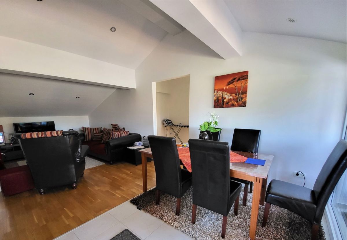 Hiša Višnjan, 500m2