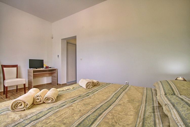 Hiša Svetvinčenat, 290m2