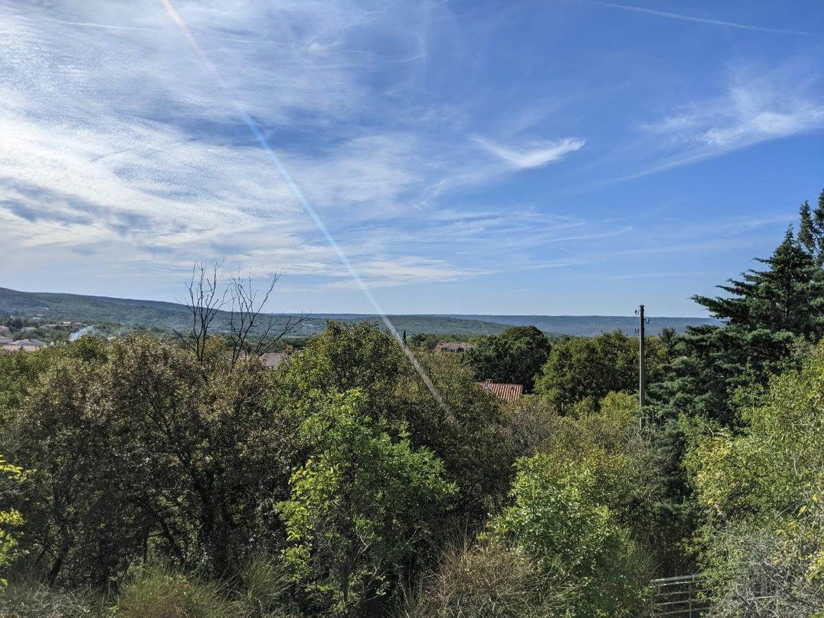 Zemljišče Labin, 2.046m2