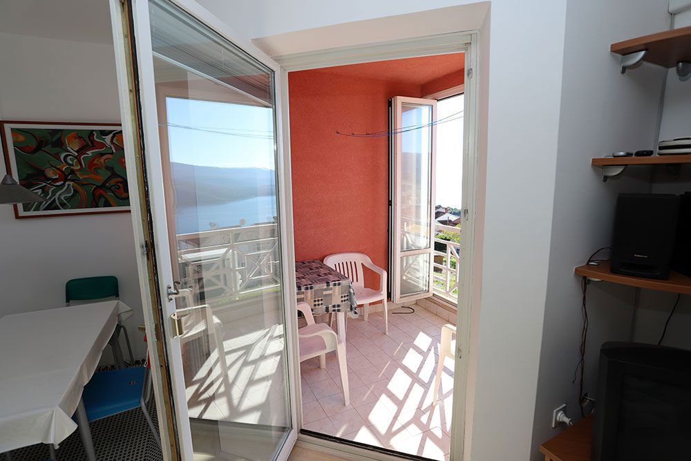 Rabac: Apartma s pogledom na morje | Takoj vseljiv