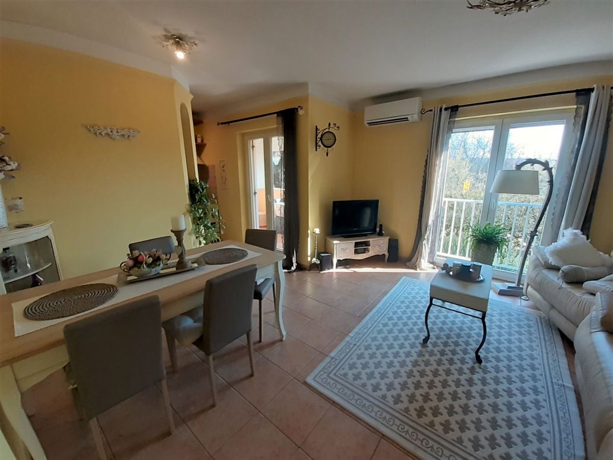 Stanovanje Novigrad, 61,85m2