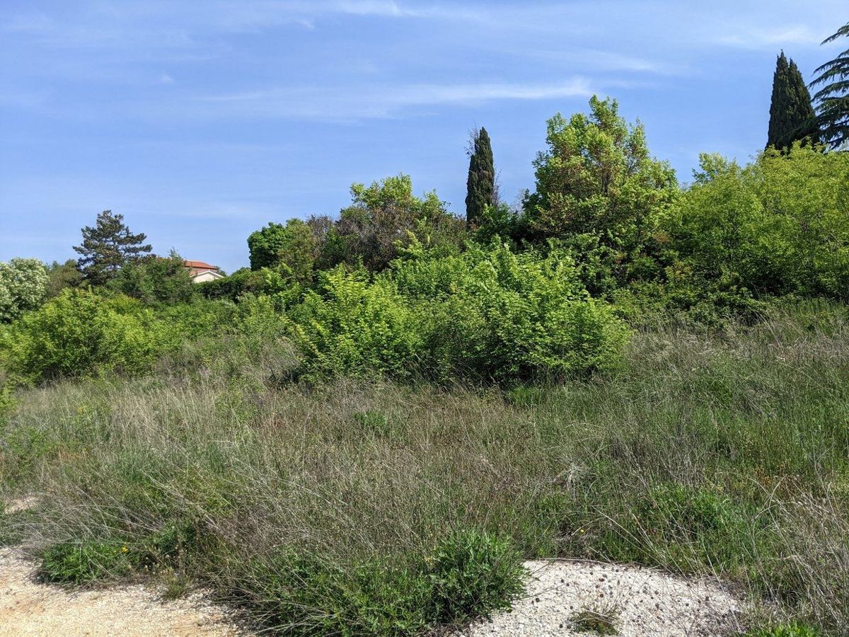Zemljišče Labin, 612m2