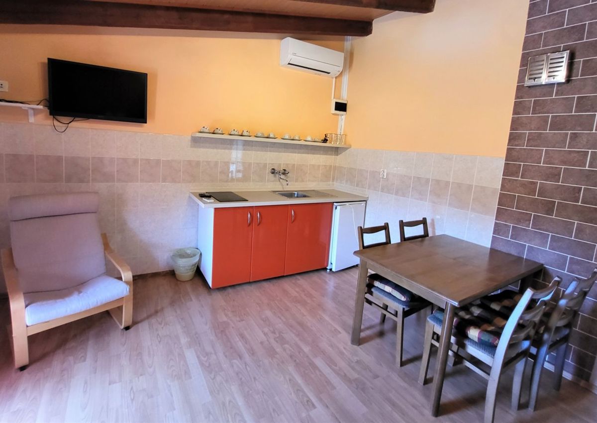 Hiša Karojba, 180m2