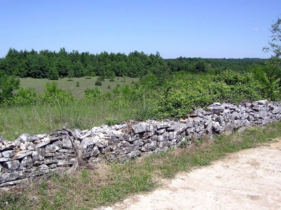 Zemljišče Žminj, 1.426m2