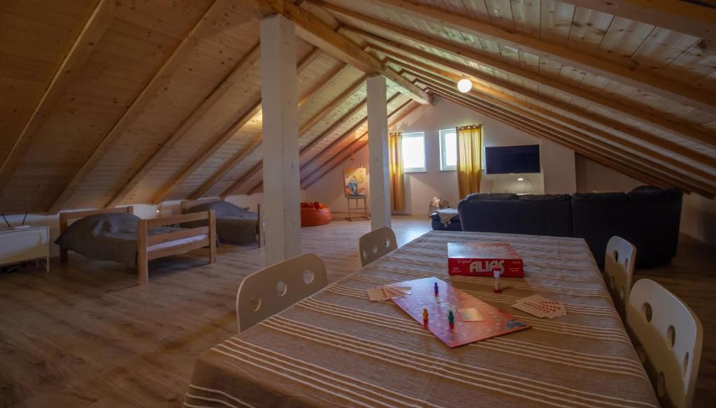 Hiša Svetvinčenat, 420m2