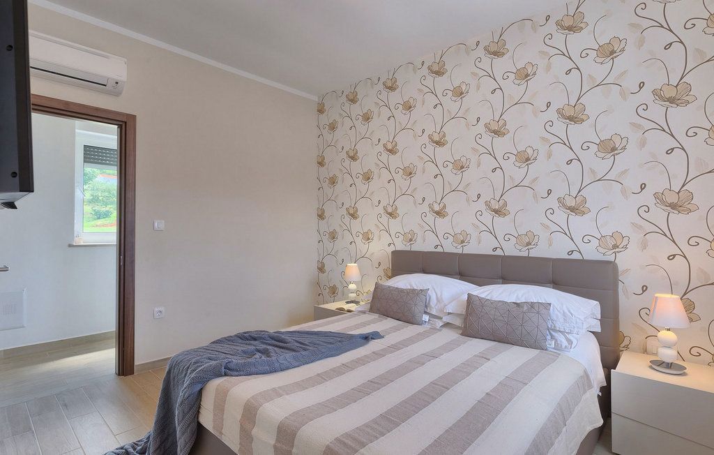 Labin, Okolica, vila z bazenom in savno