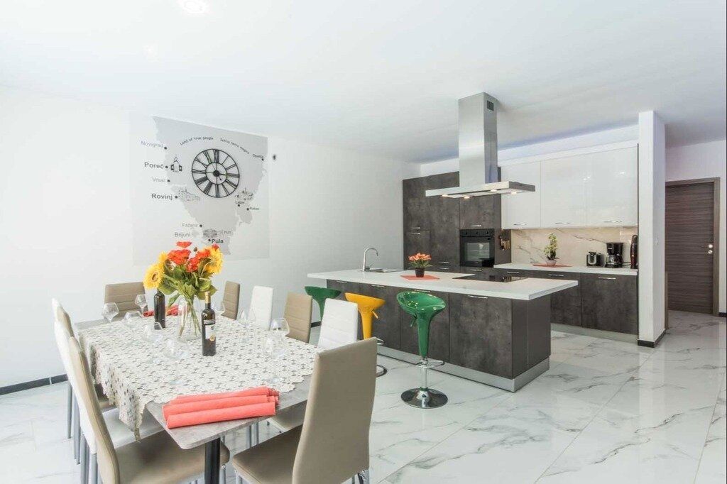 Hiša Labin, 270m2