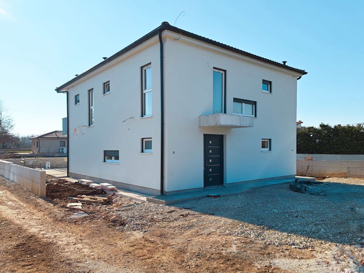 Hiša Svetvinčenat, 160m2