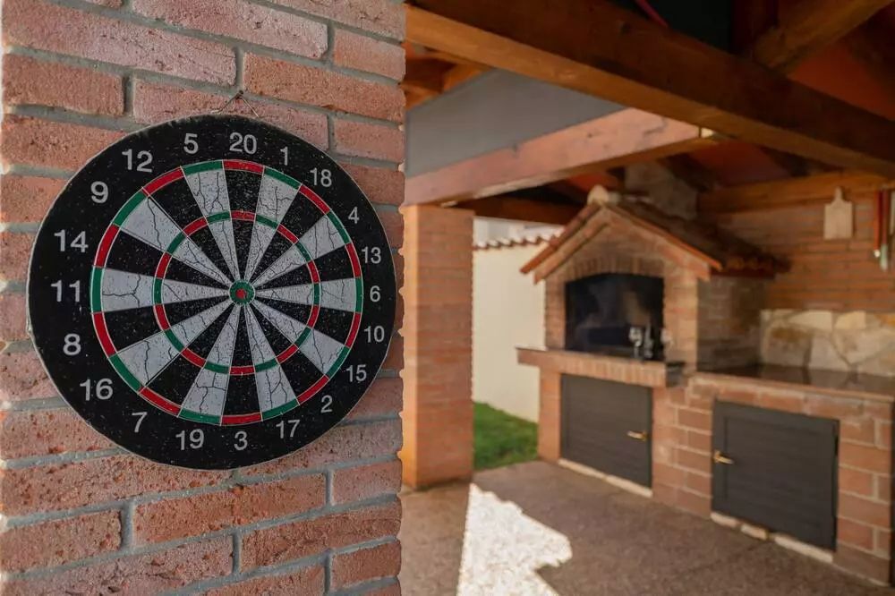 Hiša s tremi stanovanjskimi enotami in bazenom, blizu Poreča