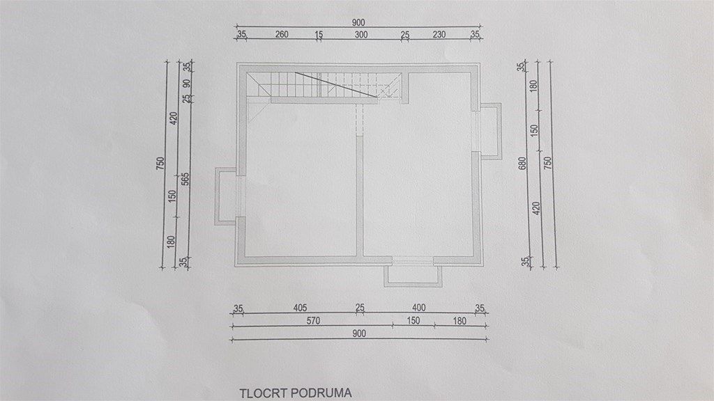 Gradbeno zemljišče 554 m2 z projektom, okolica Labina