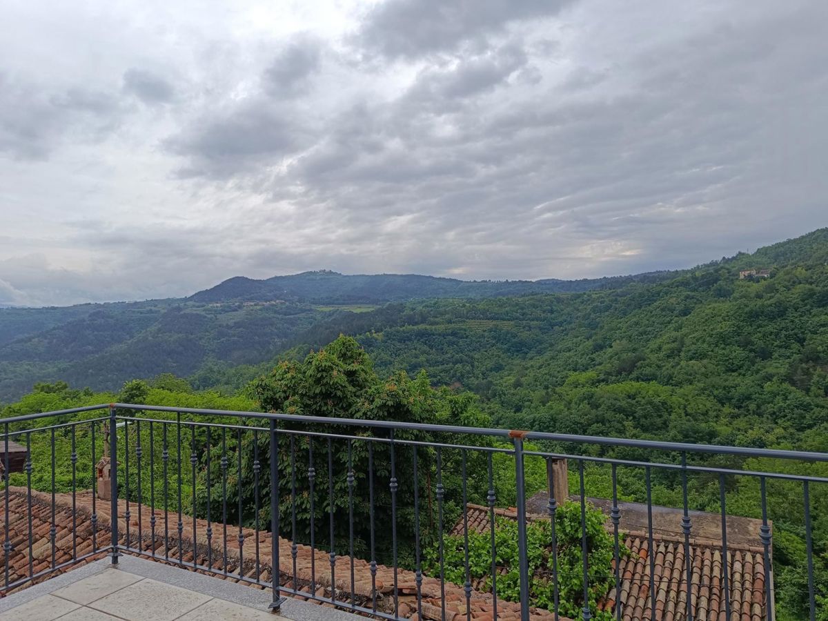 Enodružinska hiša, novogradnja - priložnost!