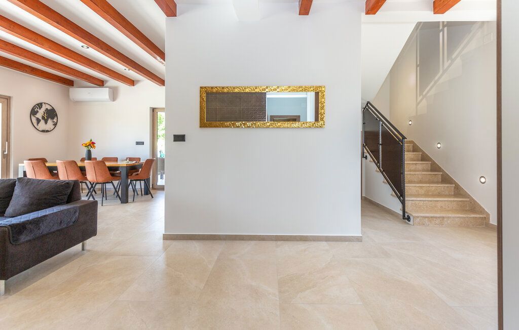 Hiša Labin, 170m2