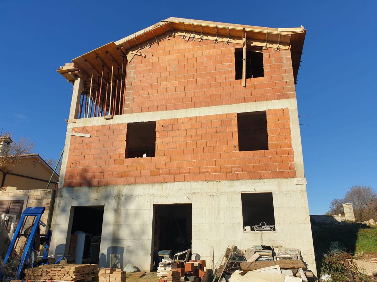 Hiša Barban, 380m2