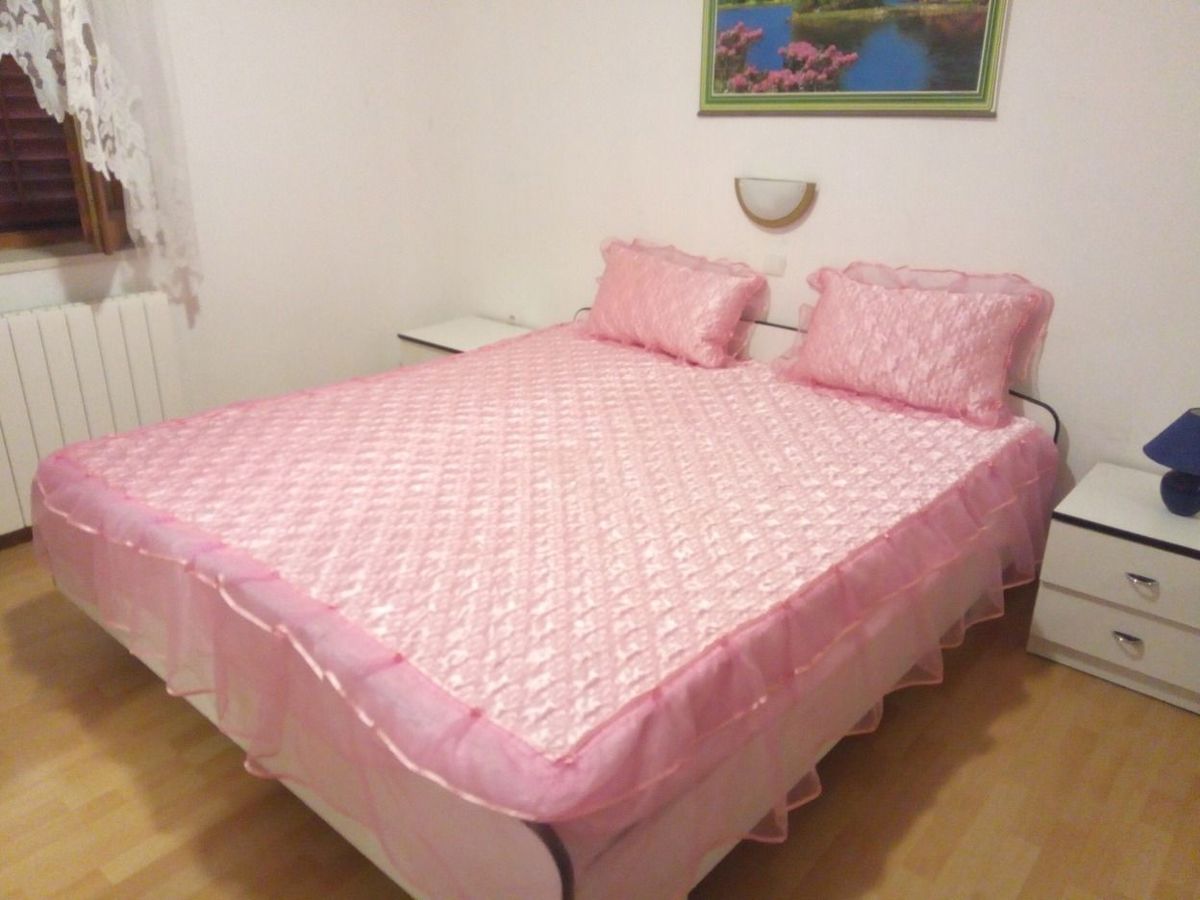 Labin, pritličje stavbe površine 167,30 m2,