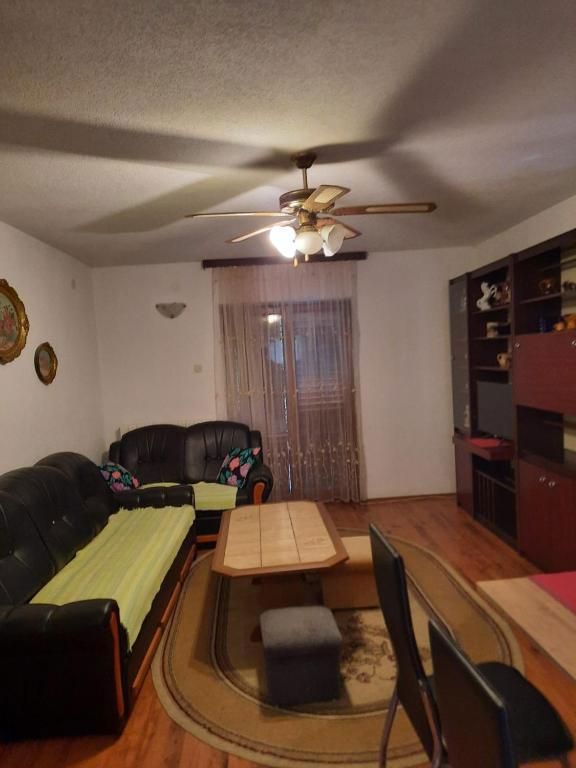 Labin, pritličje stavbe površine 167,30 m2,