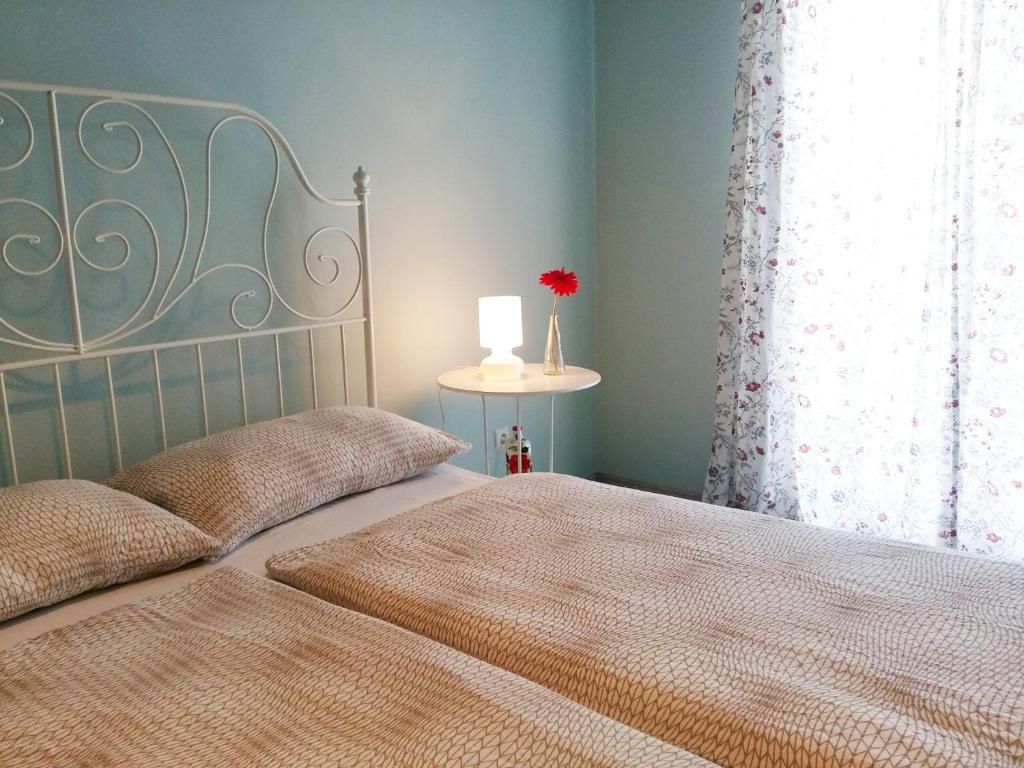 Apartmajska hiša s tremi apartmaji in garsonjero, Pula