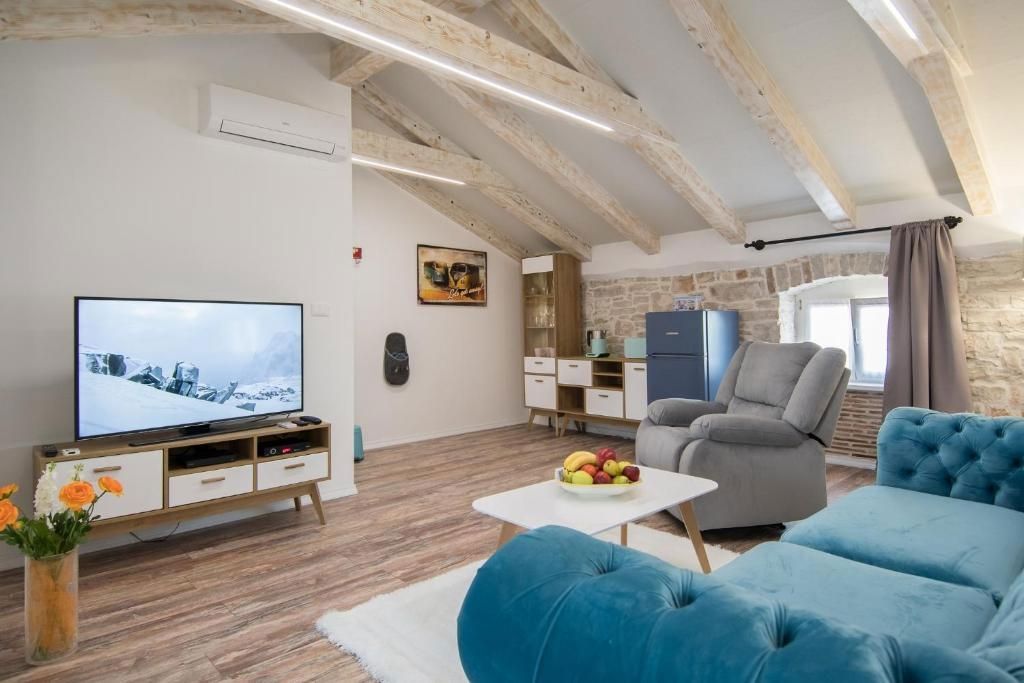 Hiša Poreč, 300m2