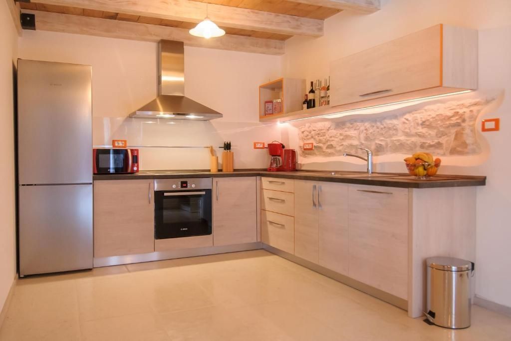 Hiša Poreč, 300m2