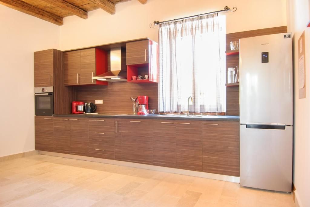 Hiša Poreč, 300m2