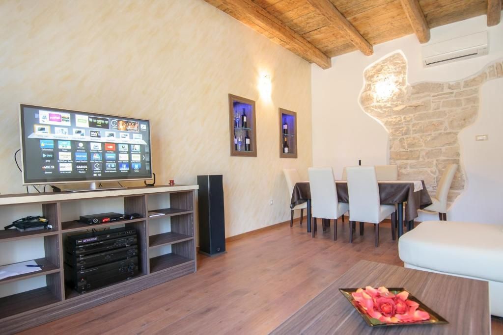 Hiša Poreč, 300m2