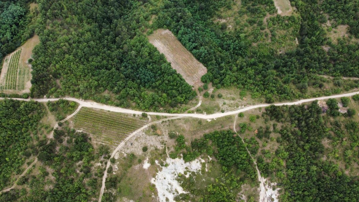 Zemljišče Gračišće, 50.860m2