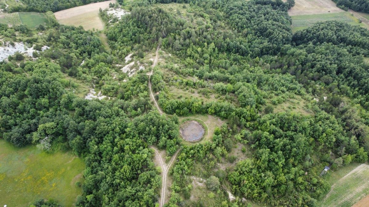 Zemljišče Gračišće, 50.860m2